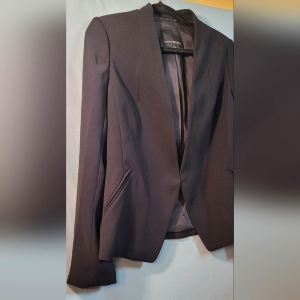 Banana Republic No-Button Blazer